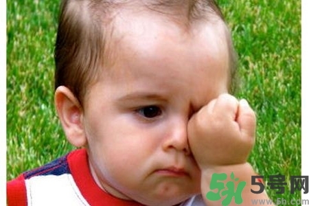 寶寶為什么會感染紅眼?。繉殞毣技t眼病如何治療？