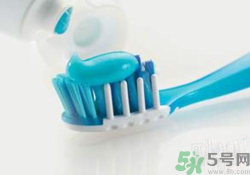 牙齒矯正后怎么刷牙？牙齒矯正后注意事項(xiàng)