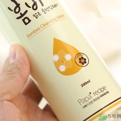 春雨卸妝水好用嗎？春雨卸妝水怎么使用？