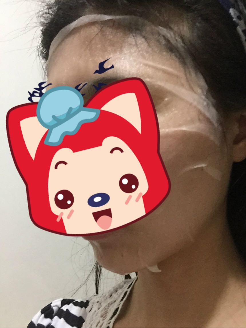 春雨水乳真假辨別真?zhèn)?春雨蜂蜜水乳真假鑒別圖 春雨水乳真假辨別真?zhèn)?春雨蜂蜜水乳真假鑒別圖