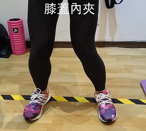 深蹲的正確做法 深蹲的標(biāo)準(zhǔn)動作是怎樣的？