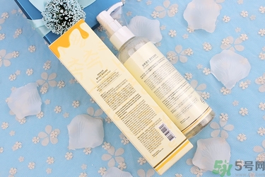 春雨卸妝水好用嗎？春雨卸妝水怎么使用？