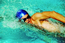 游泳對身體有什么好處？游泳需要注意什么？