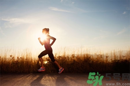 大量排汗真的可以抗癌嗎？運(yùn)動(dòng)可以防癌嗎？