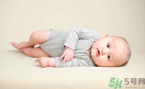 秋季如何預(yù)防寶寶生??？秋季寶寶護理小常識