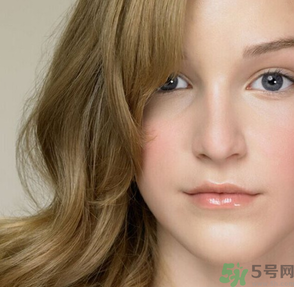 秋季皮膚干燥怎么辦？秋季吃什么對(duì)皮膚好？