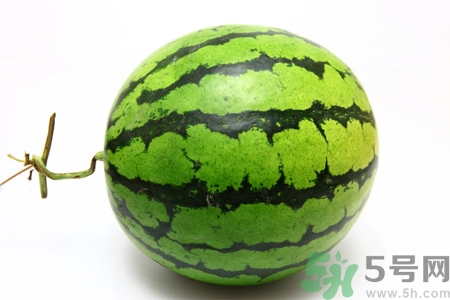 口腔潰瘍可以吃西瓜嗎？口腔潰瘍能不能吃西瓜？