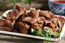 口腔潰瘍可以吃牛肉嗎？口腔潰瘍能不能吃牛肉？