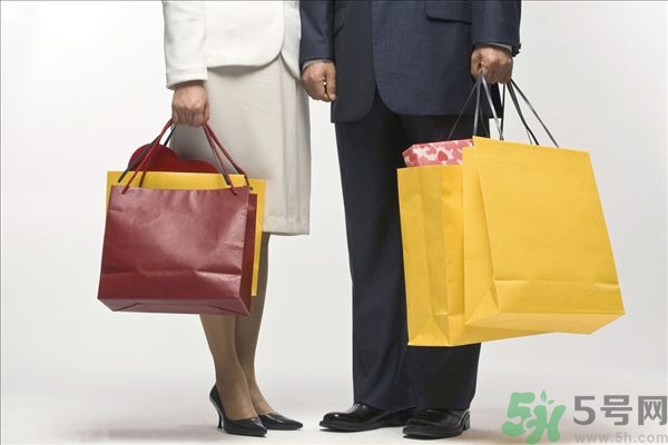 老想買衣服怎么辦？總是想買衣服怎么辦？