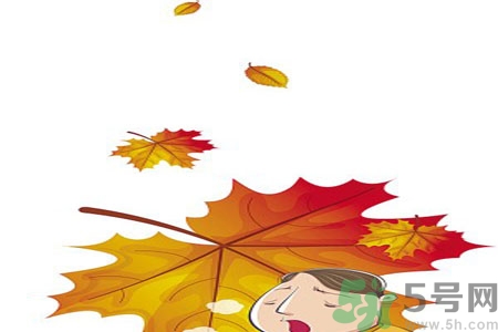 女性秋季防燥需注意哪些？女性秋季防燥吃什么？