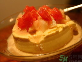 黃桃可以和西瓜一起吃嗎？桃不能和什么一起吃？