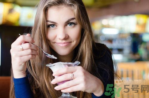 吃東西嘴巴苦是怎么回事？吃東西嘴巴苦是什么原因？