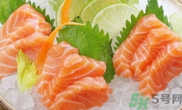 三文魚(yú)的營(yíng)養(yǎng)價(jià)值 三文魚(yú)的功效與作用及食用方法 三文魚(yú)的營(yíng)養(yǎng)價(jià)值 三文魚(yú)的功效與作用及食用方法