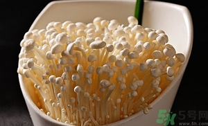 吃金針菇有什么好處?金針菇的功效與作用 吃金針菇有什么好處?金針菇的功效與作用