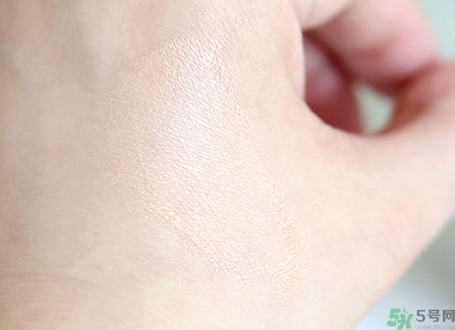 age20s粉底霜怎么樣？age20s粉底霜好用嗎？