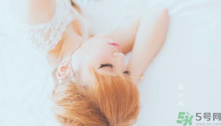 19歲男生身高體重標(biāo)準(zhǔn)是多少？19歲女生的標(biāo)準(zhǔn)身高體重是多少？