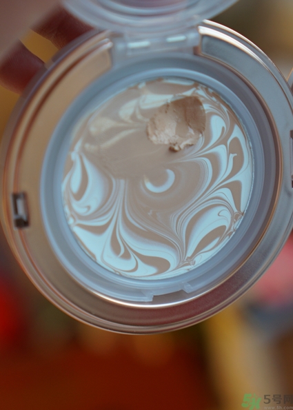 age20s粉底霜怎么樣？age20s粉底霜好用嗎？