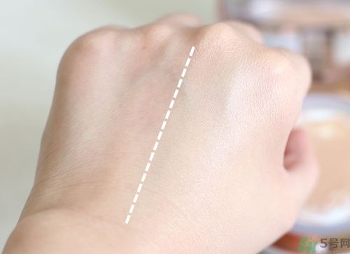 age20s粉底霜怎么樣？age20s粉底霜好用嗎？