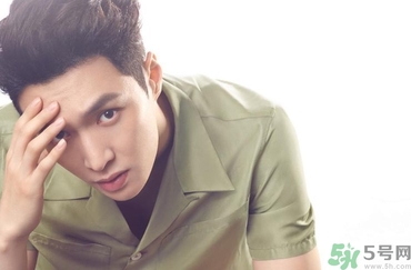 19歲男生身高體重標(biāo)準(zhǔn)是多少？19歲女生的標(biāo)準(zhǔn)身高體重是多少？