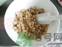 五仁月餅是哪五仁？五仁月餅是哪五種材料？