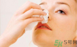 秋季鼻子出血是怎么回事？秋季鼻子出血怎么辦？