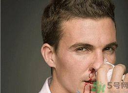 秋季鼻子出血是怎么回事？秋季鼻子出血怎么辦？