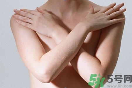 乳房脹痛的按摩方法是什么？如何預(yù)防產(chǎn)后乳房脹痛？