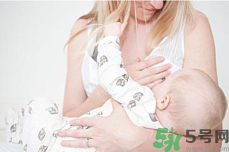 乳房脹痛的按摩方法是什么？如何預(yù)防產(chǎn)后乳房脹痛？