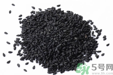 黑芝麻可以豐胸嗎？黑芝麻能不能豐胸？