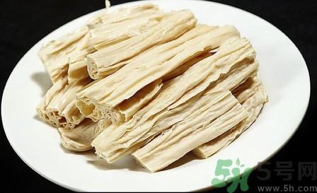 自制辣條怎么做?辣條的制作過程 自制辣條怎么做?辣條的制作過程