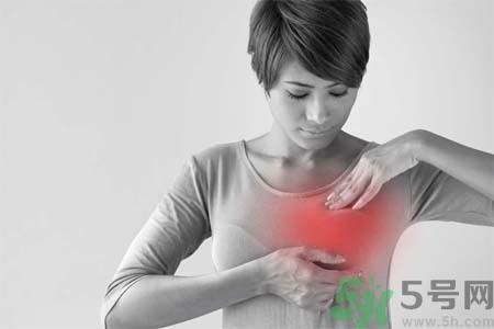 乳房刺痛怎么辦？月經前乳房刺痛怎么辦？