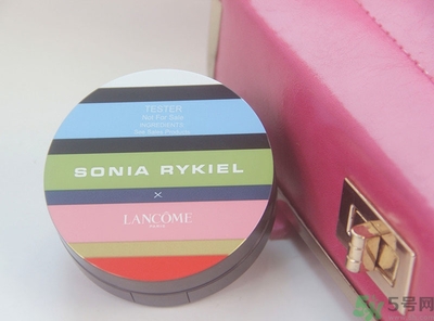 約會化什么妝？約會怎么化妝？