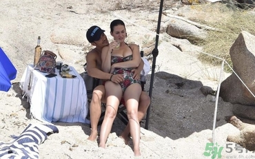 口吃是什么原因造成的？說話口吃是什么原因？