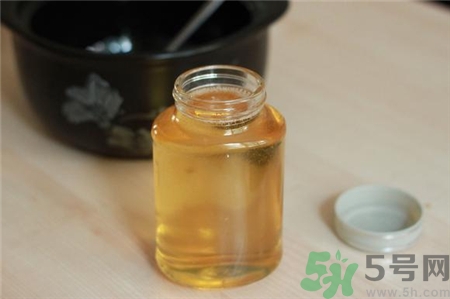 月餅轉(zhuǎn)化糖漿怎么做?月餅轉(zhuǎn)化糖漿的做法 月餅轉(zhuǎn)化糖漿怎么做?月餅轉(zhuǎn)化糖漿的做法