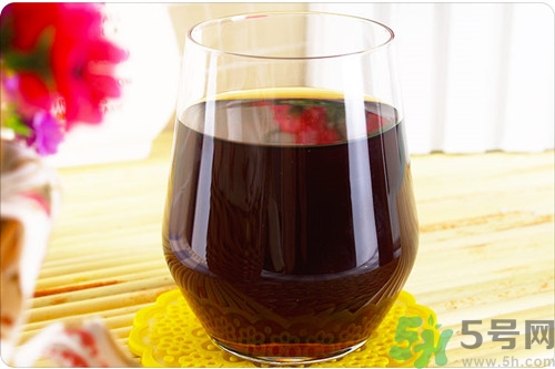 喝酸梅湯會(huì)胖嗎?一瓶酸梅湯的熱量是多少 喝酸梅湯會(huì)胖嗎?一瓶酸梅湯的熱量是多少