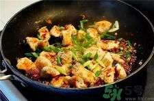 香酥蜜汁芝麻雞怎么做?香酥蜜汁芝麻雞做法? 香酥蜜汁芝麻雞怎么做?香酥蜜汁芝麻雞做法?