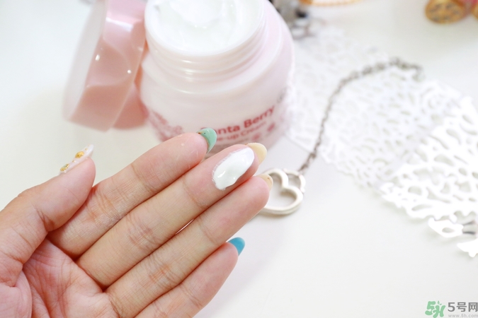 悅芙媞素顏霜怎么樣？悅芙媞素顏霜好用嗎？