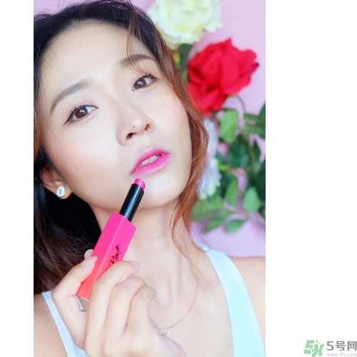 崔雪莉妝容化妝教程 夏天出門化什么妝好？