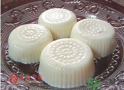 冰皮月餅怎么做好吃？冰皮月餅及餡兒的做法推薦