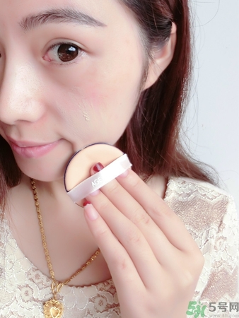 age20s粉底好還是赫拉氣墊好？