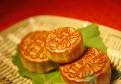 坐月子可以吃月餅嗎？產(chǎn)婦吃月餅的注意事項(xiàng)