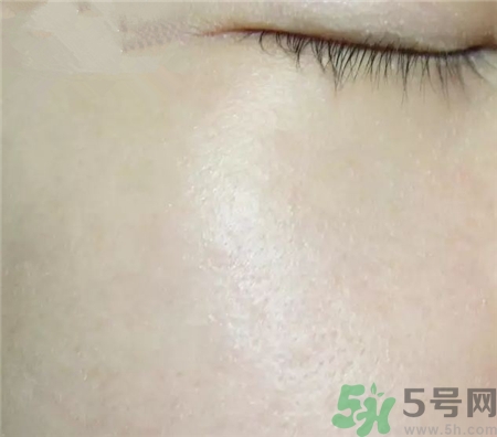 圣羅蘭ysl羽毛粉底液怎么樣?ysl羽毛粉底液評測 圣羅蘭ysl羽毛粉底液怎么樣?ysl羽毛粉底液評測