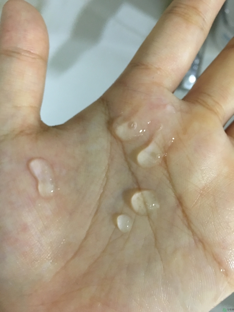 春雨和水光面膜哪個好？春雨面膜和水光面膜哪個好？