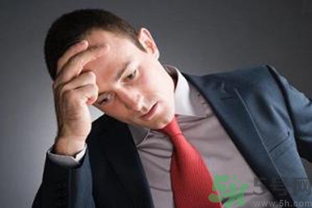 男性更年期的表現(xiàn)有哪些？怎么判斷男性更年期？