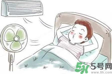 吃什么食物可以預(yù)防空調(diào)??？預(yù)防空調(diào)病可以吃什么水果？