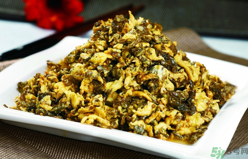 地皮菜是發(fā)物嗎？地皮菜的功效與禁忌