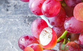 葡萄皮怎么容易剝?怎樣快速剝葡萄皮? 葡萄皮怎么容易剝?怎樣快速剝葡萄皮?