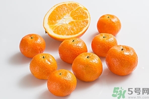 吃橘子會不會上火？吃橘子罐頭上火嗎？