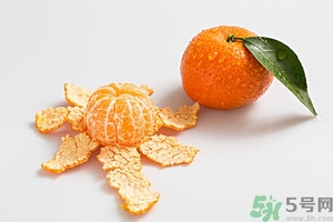 吃橘子會不會上火？吃橘子罐頭上火嗎？