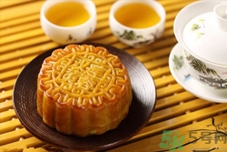 剛烤好的月餅可以吃嗎?月餅剛出爐能吃嗎 剛烤好的月餅可以吃嗎?月餅剛出爐能吃嗎